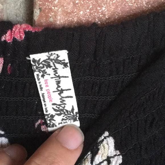 Beau Smocked Slip - Picture 5 of 7